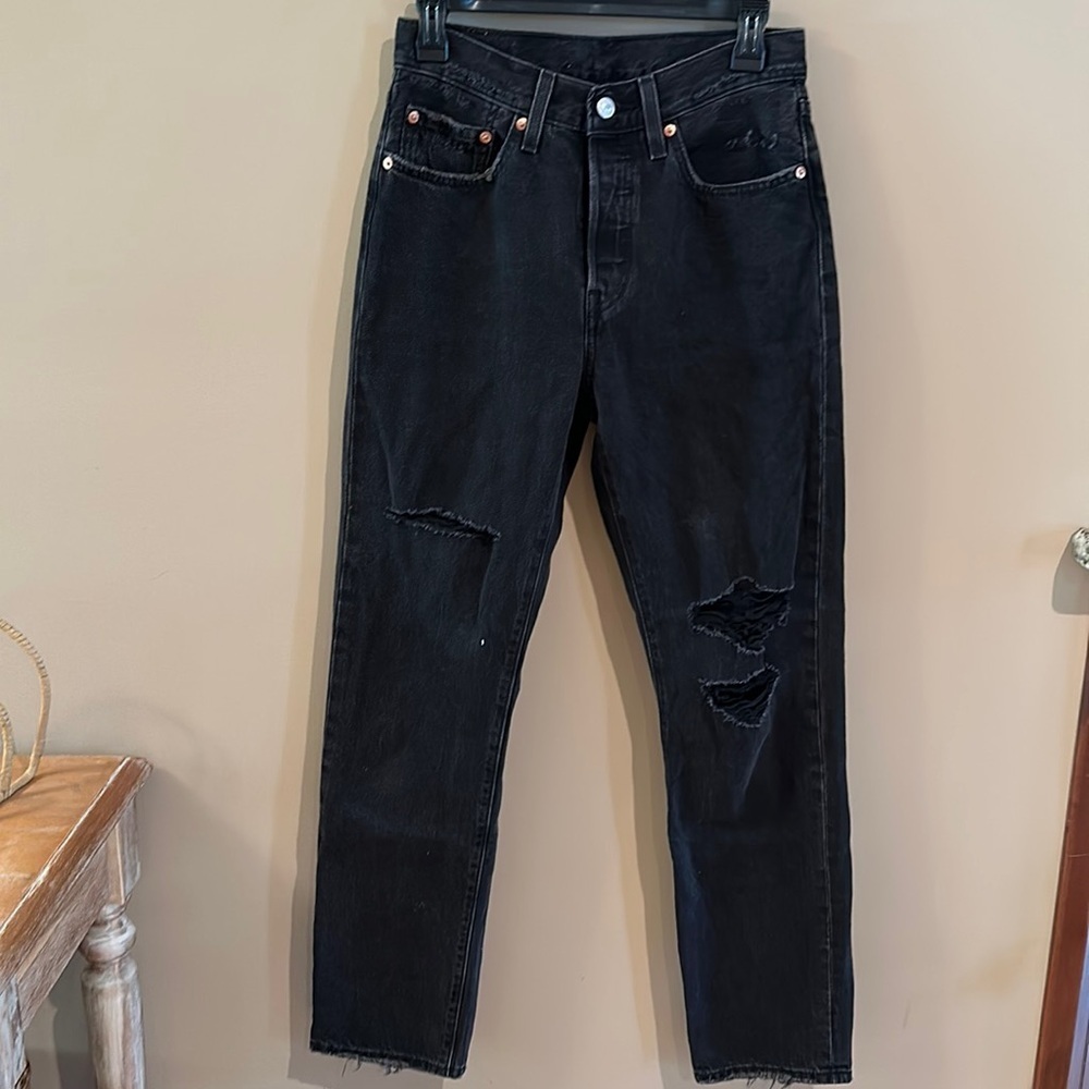 Leviβs 501 straight leg black jeans
